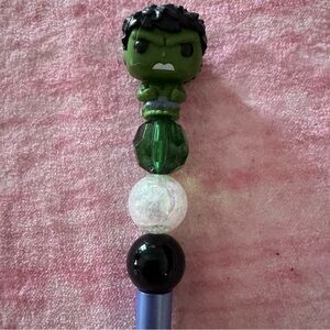 Handcrafted Pen-Hulk